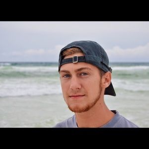 Meet your Posher, Jonathan